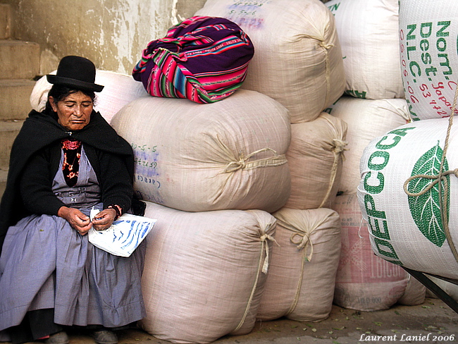 Old_Lady_&_Coca