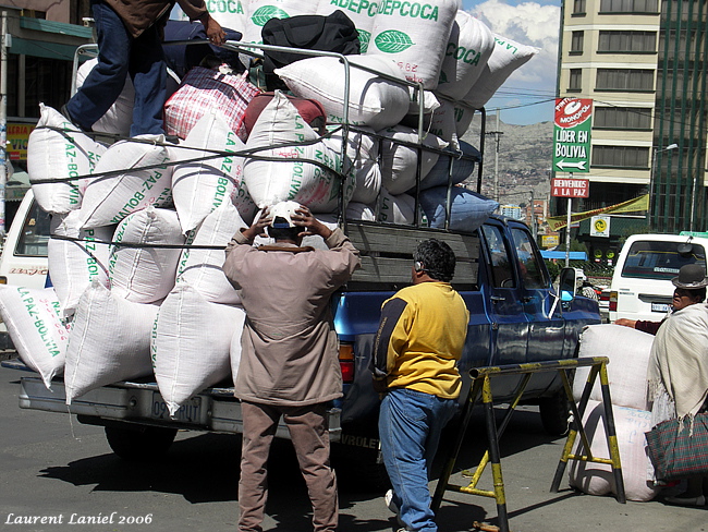 Loading_Coca_Pickup