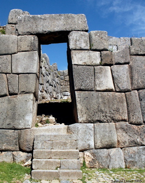 SacsahuamanDoor